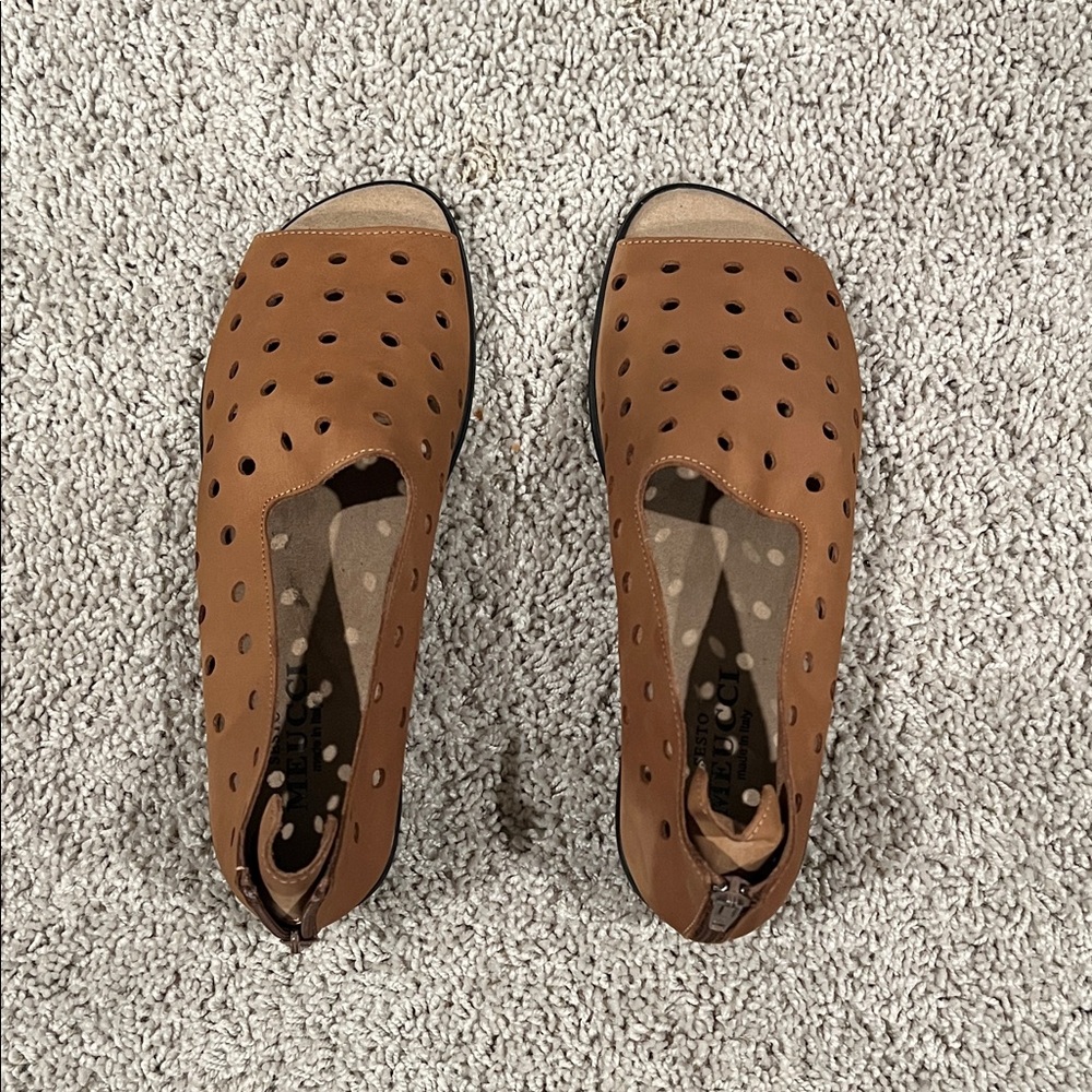 Sesto Meucci Nubuck Flat